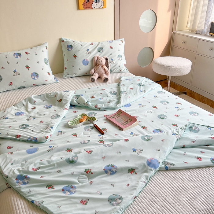 91家纺网 家纺一手货源 找家纺 暖生活 2025新款冰激淋凉感丝夏被系列