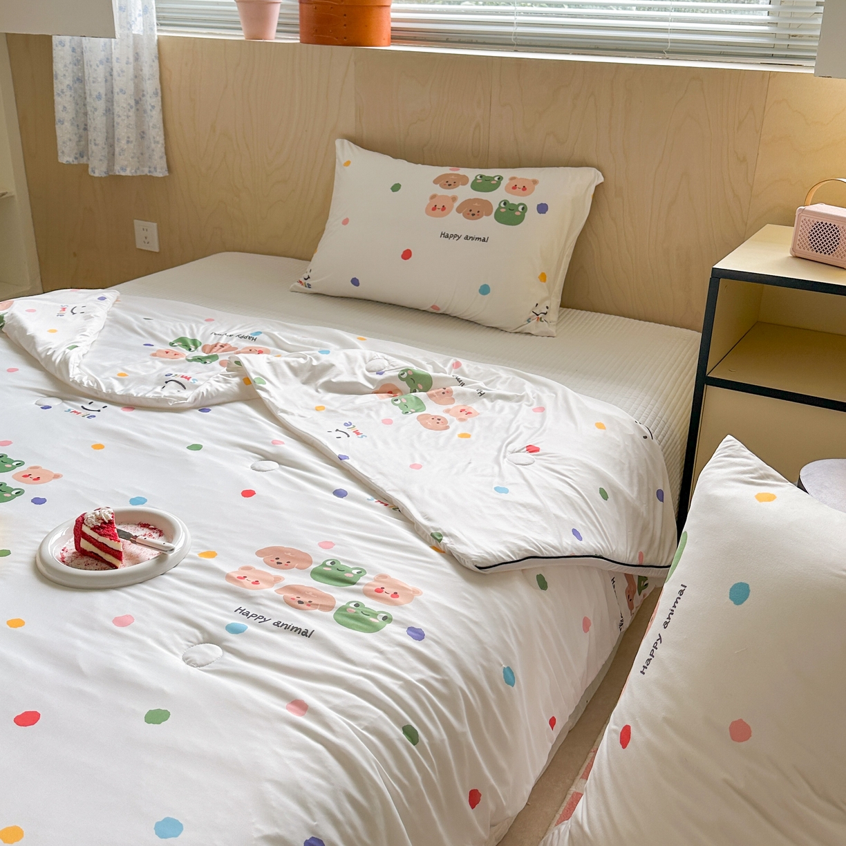 91家纺网 家纺一手货源 找家纺 暖生活 2025新款冰激淋凉感丝夏被系列