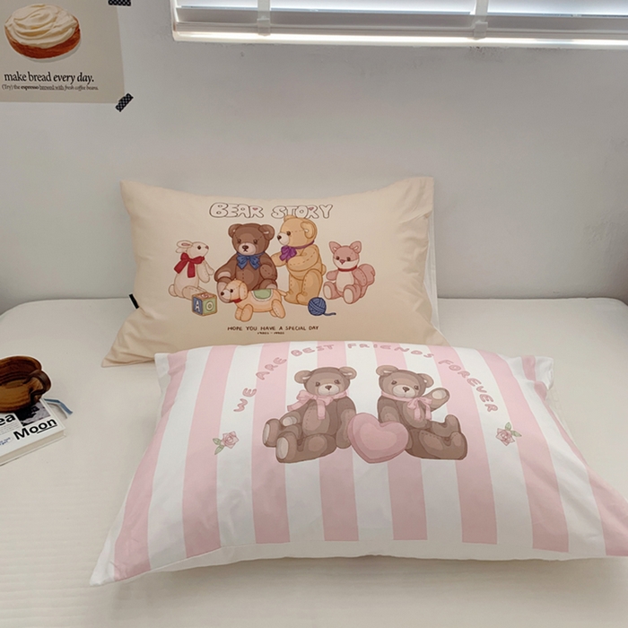 91家纺网 家纺一手货源 找家纺 柚可家居 2024新款小熊定版数码印花全棉单枕套 黄色小熊定版枕套