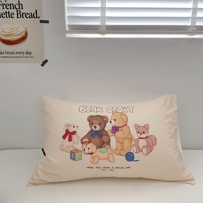 91家纺网 家纺一手货源 找家纺 柚可家居 2024新款小熊定版数码印花全棉单枕套 黄色小熊定版枕套