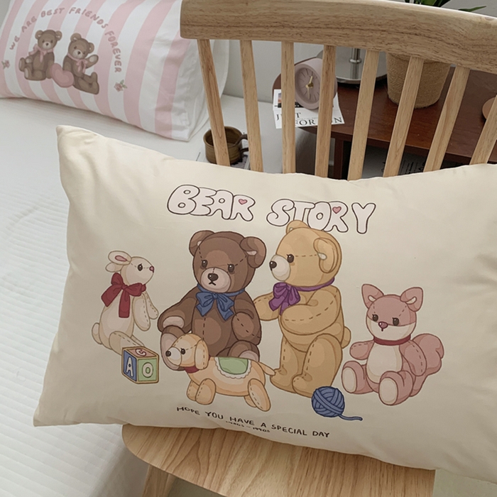 91家纺网 家纺一手货源 找家纺 柚可家居 2024新款小熊定版数码印花全棉单枕套 黄色小熊定版枕套