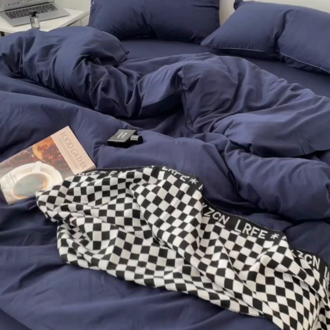 91家纺网 家纺一手货源 找家纺 喜歌家居 2025新款水洗棉纯色四件套 丈青色