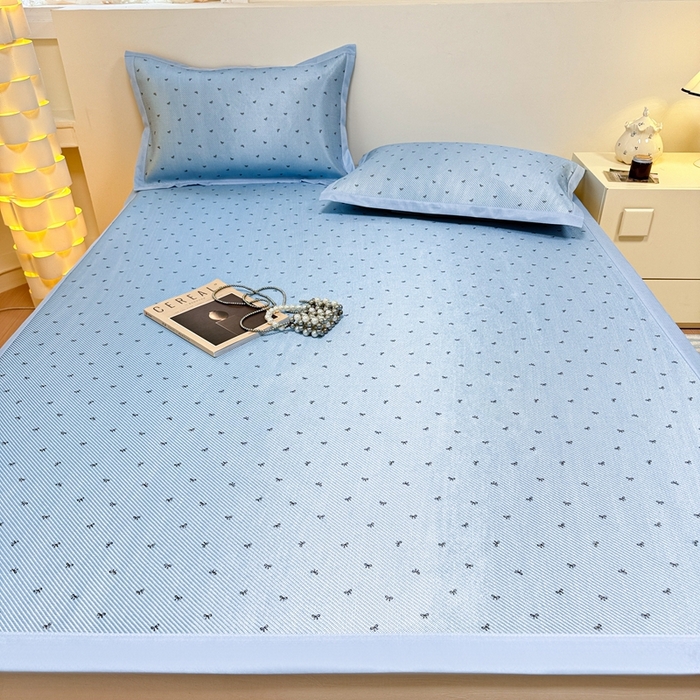 91家纺网 家纺一手货源 找家纺 慕尚家纺 2025新款数码印花床席床笠款冰藤席 蝴蝶蓝