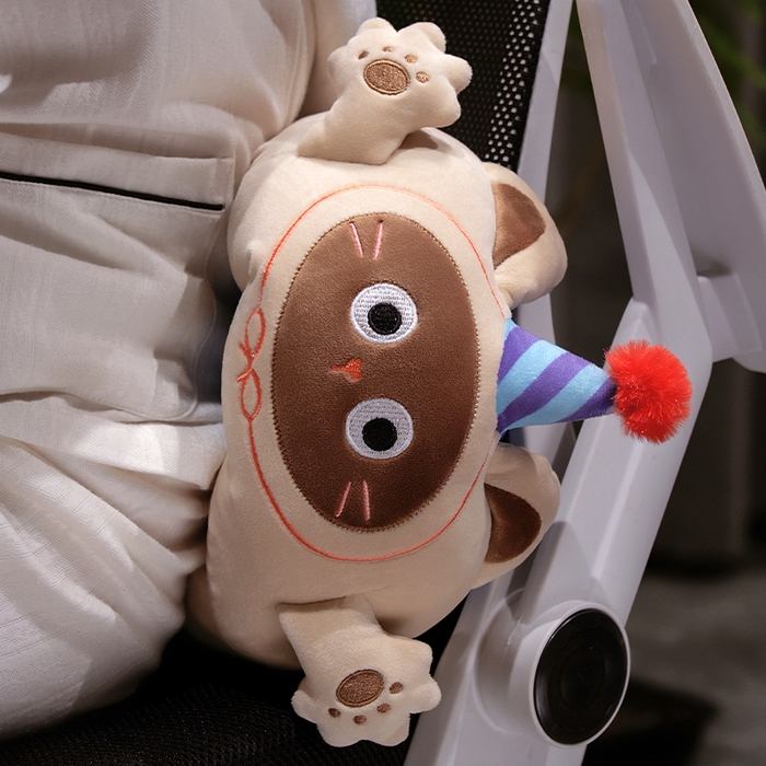 91家纺网 家纺一手货源 找家纺 仟亿莱2025新款小手打开冰豆豆毛毛虫U枕 冰豆豆毛毛虫暹罗猫-1