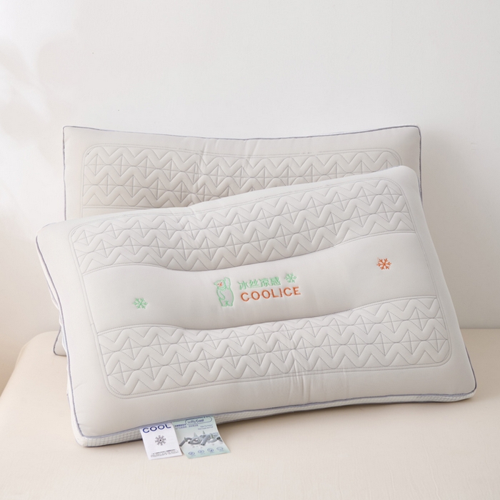 91家纺网 家纺一手货源 找家纺 珍贝家纺 2025夏季新款亲肤舒适冰丝凉感定形枕头枕芯 冰丝凉感-浅灰 48x74cm低枕/只