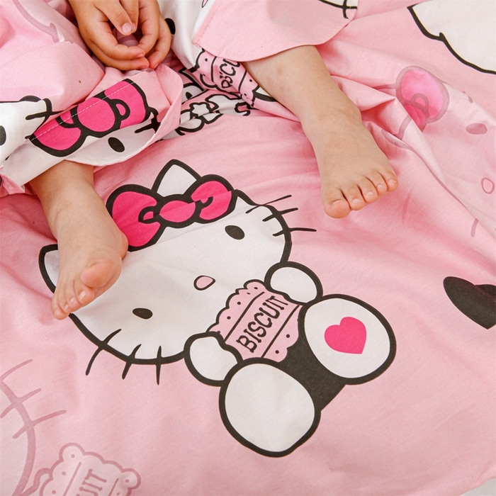 91家纺网 家纺一手货源 找家纺 名兮家居 2025新款正版授权全棉儿童护肚防踢盖毯 防踢被-爱心kt