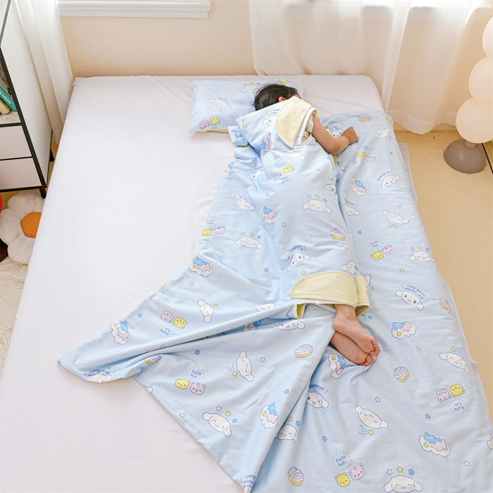 91家纺网 家纺一手货源 找家纺 名兮家居 2025新款正版授权全棉儿童护肚防踢盖毯 防踢被-蛋糕玉桂狗