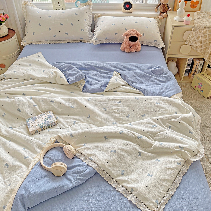 91家纺网 家纺一手货源 找家纺 恋之语 2025春夏新款云感全棉纯棉花边款夏被夏凉被空调被四件套套件