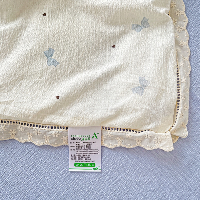 91家纺网 家纺一手货源 找家纺 恋之语 2025春夏新款云感全棉纯棉花边款夏被夏凉被空调被四件套套件