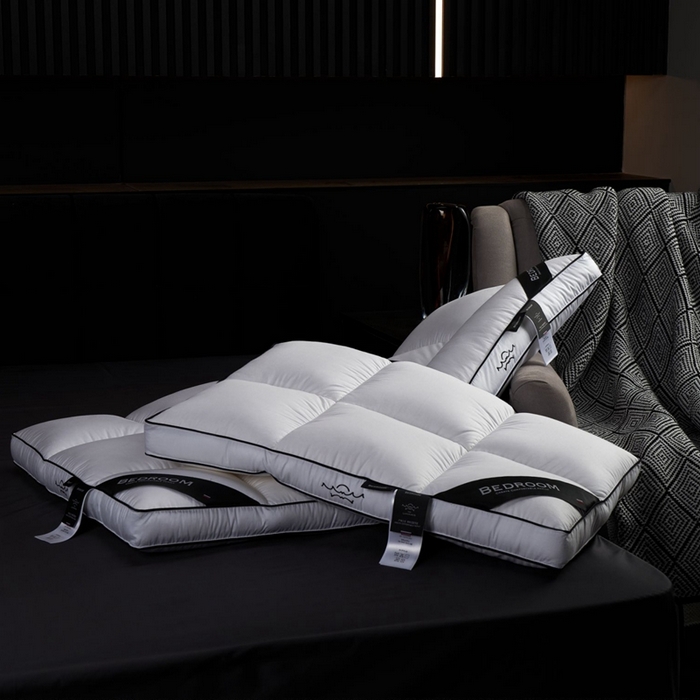 91家纺网 家纺一手货源 找家纺 境月枕芯坊 2025新款黑标羽绒枕分区枕枕头枕芯 黑标羽绒枕分区款 48x74cm/只四区呵护款