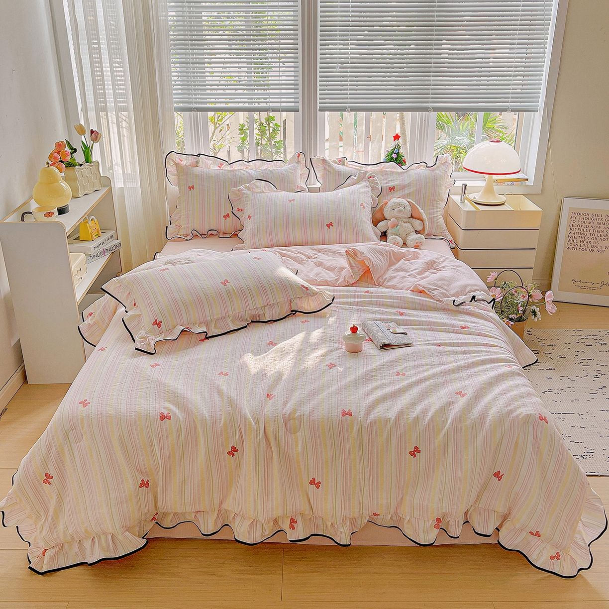 91家纺网 家纺一手货源 找家纺 （总）暖芯优选 2025新款皱皱双层纱荷叶大花边夏被空调被夏凉被三件套