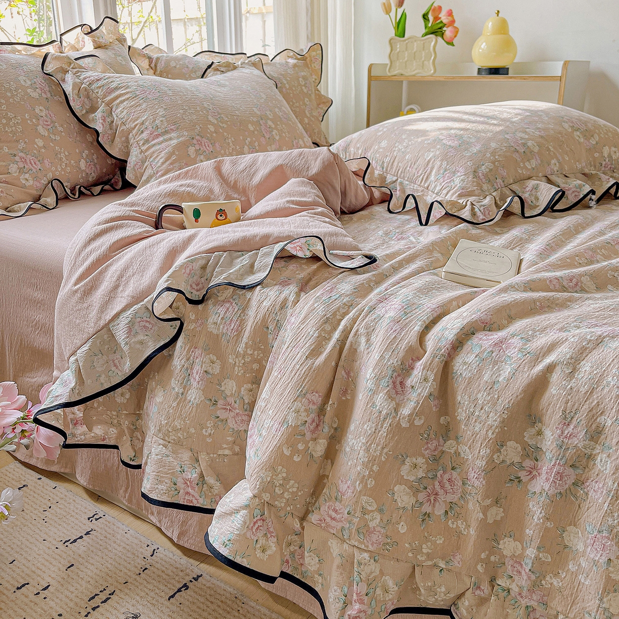 91家纺网 家纺一手货源 找家纺 暖芯优选 2025（优选）新款皱皱双层纱荷叶大花边夏被空调被夏凉被三件套 朝花夕拾