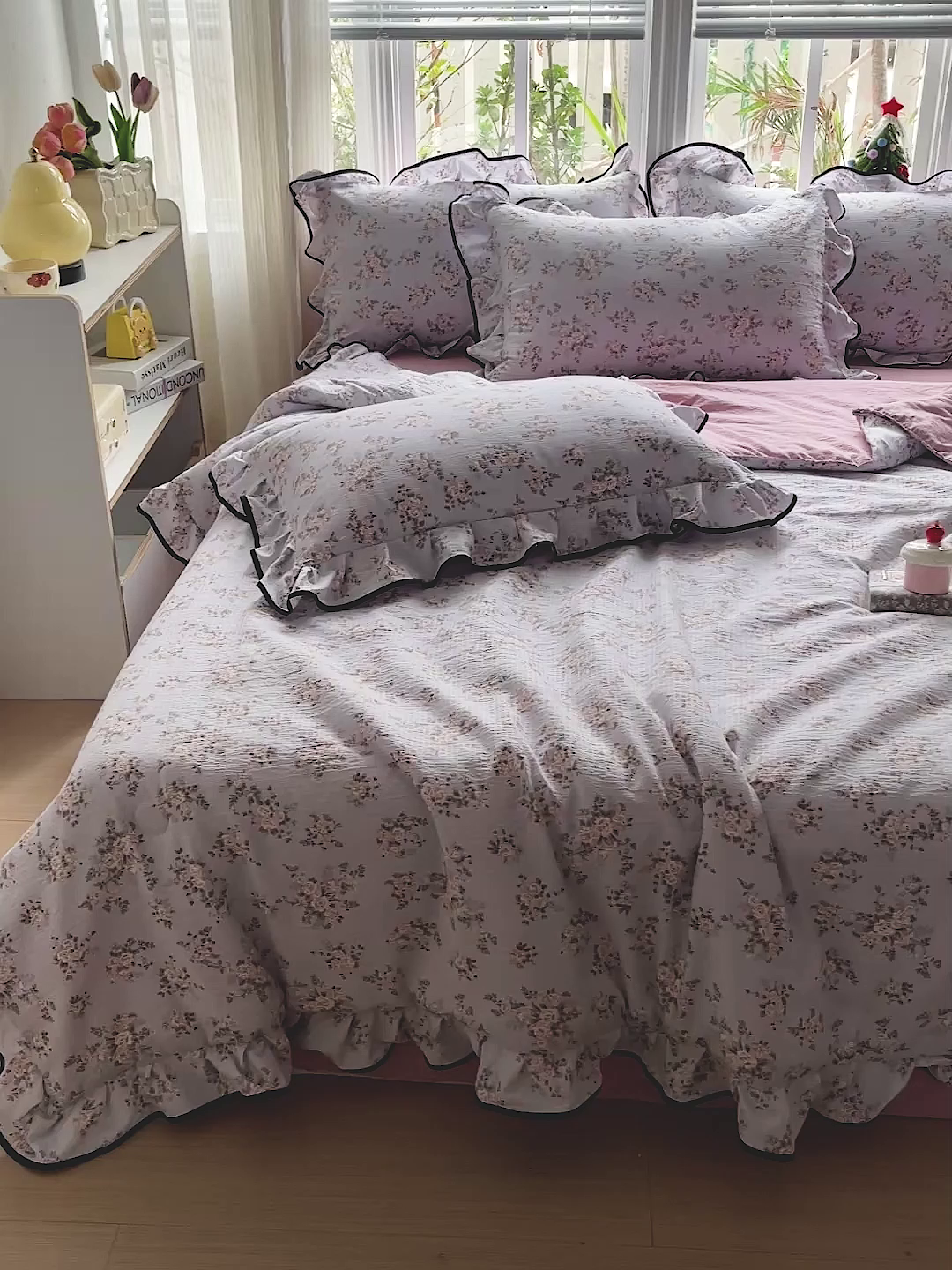 91家纺网 家纺一手货源 找家纺 暖芯优选 2025（优选）新款皱皱双层纱荷叶大花边夏被空调被夏凉被三件套 繁花入梦