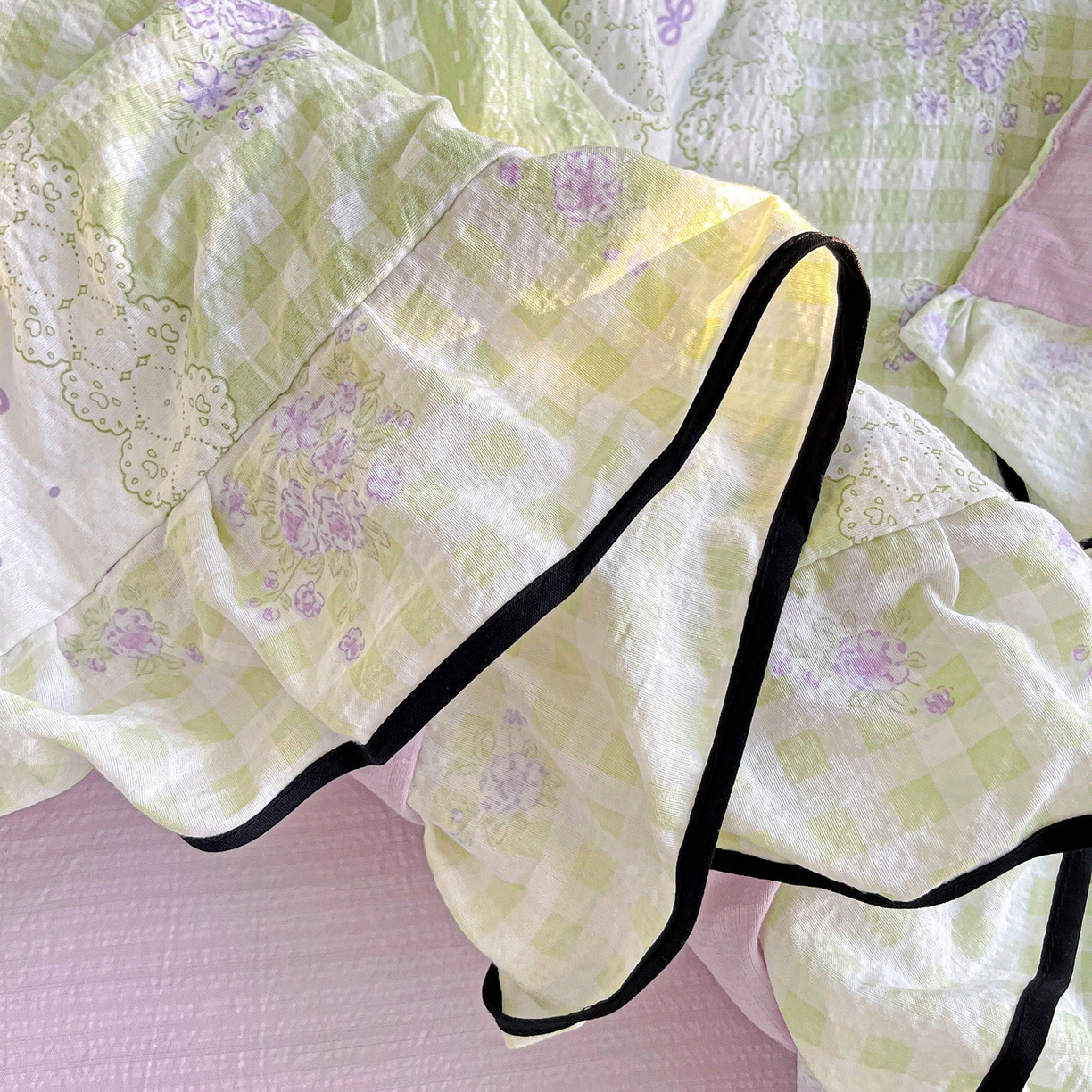 91家纺网 家纺一手货源 找家纺 暖芯优选 2025（优选）新款皱皱双层纱荷叶大花边夏被空调被夏凉被三件套 清雅花韵