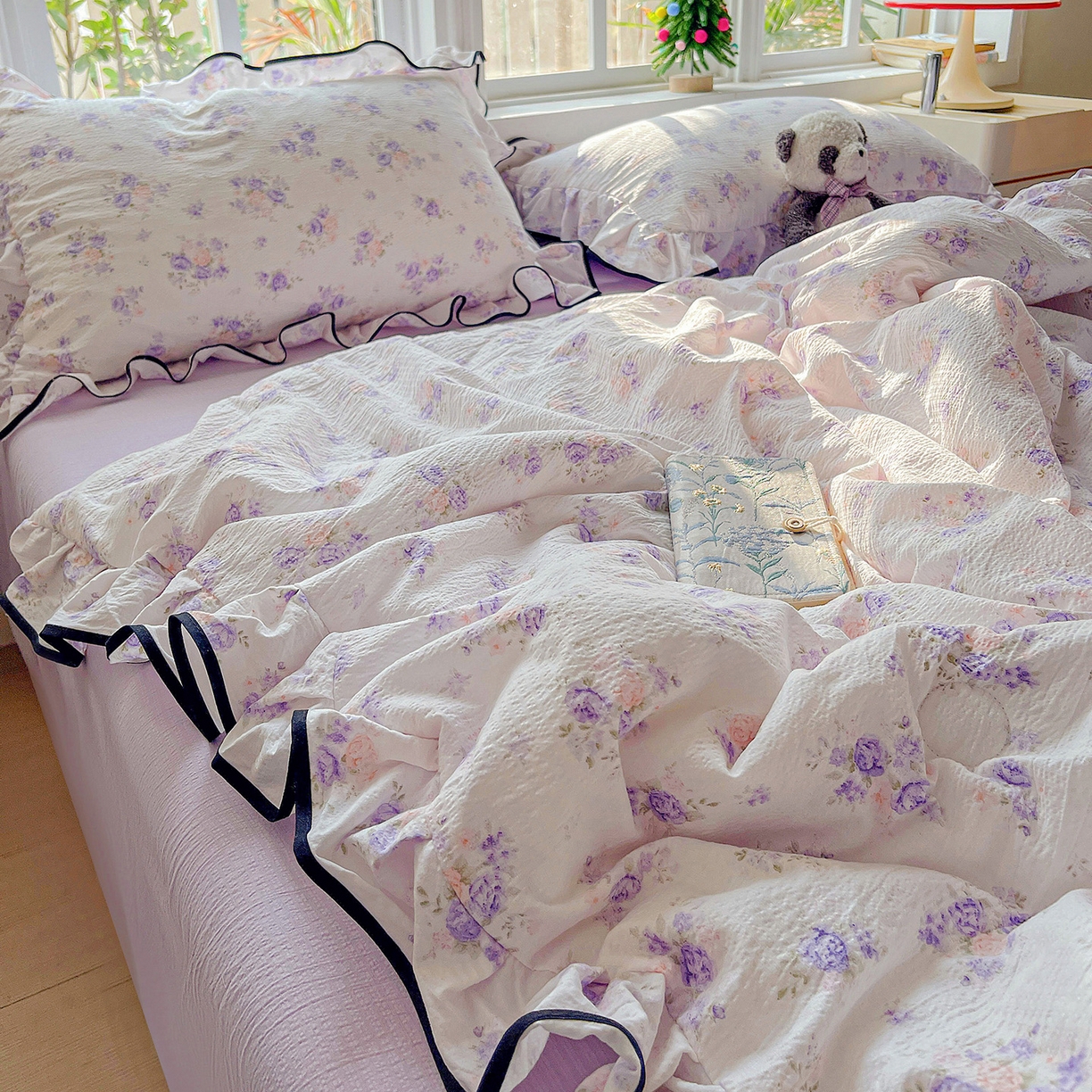 91家纺网 家纺一手货源 找家纺 暖芯优选 2025（优选）新款皱皱双层纱荷叶大花边夏被空调被夏凉被三件套 紫薇花园