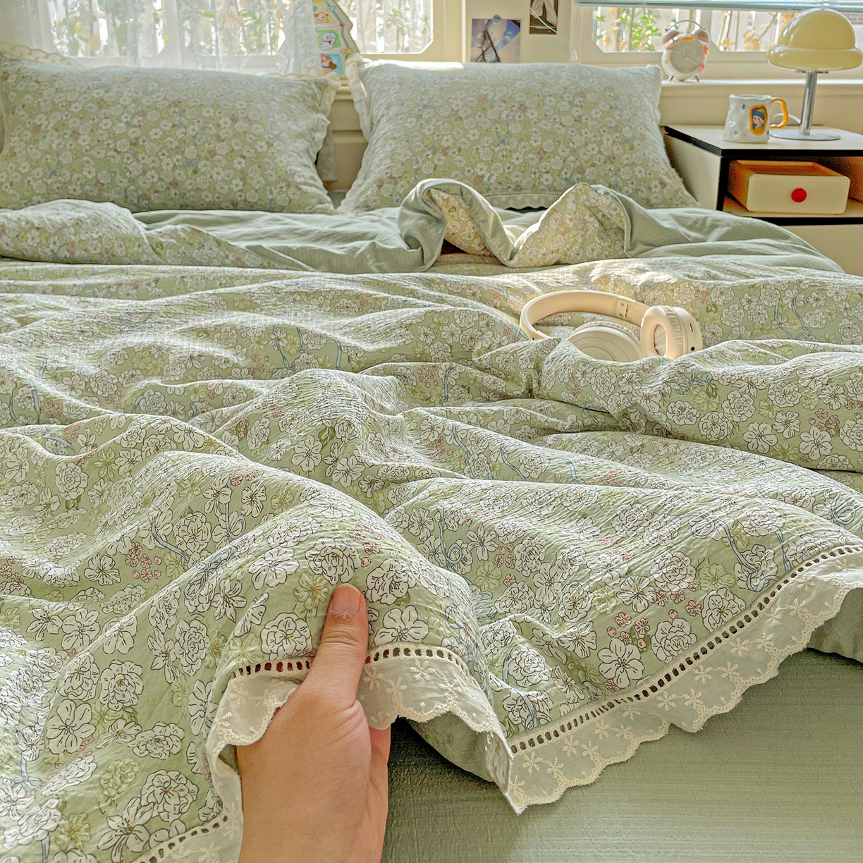 91家纺网 家纺一手货源 找家纺 暖芯优选 2025新款皱皱双层纱全棉花边夏被夏凉被空调被三件套 春晓