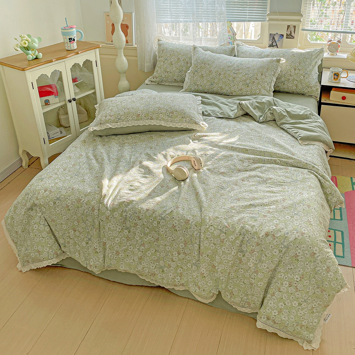 91家纺网 家纺一手货源 找家纺 暖芯优选 2025新款皱皱双层纱全棉花边夏被夏凉被空调被三件套 春晓