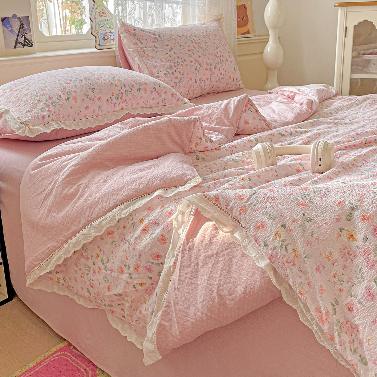 91家纺网 家纺一手货源 找家纺 暖芯优选 2025新款皱皱双层纱全棉花边夏被夏凉被空调被三件套 粉妆