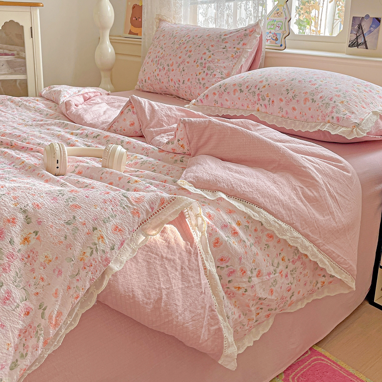 91家纺网 家纺一手货源 找家纺 暖芯优选 2025新款皱皱双层纱全棉花边夏被夏凉被空调被三件套 粉妆