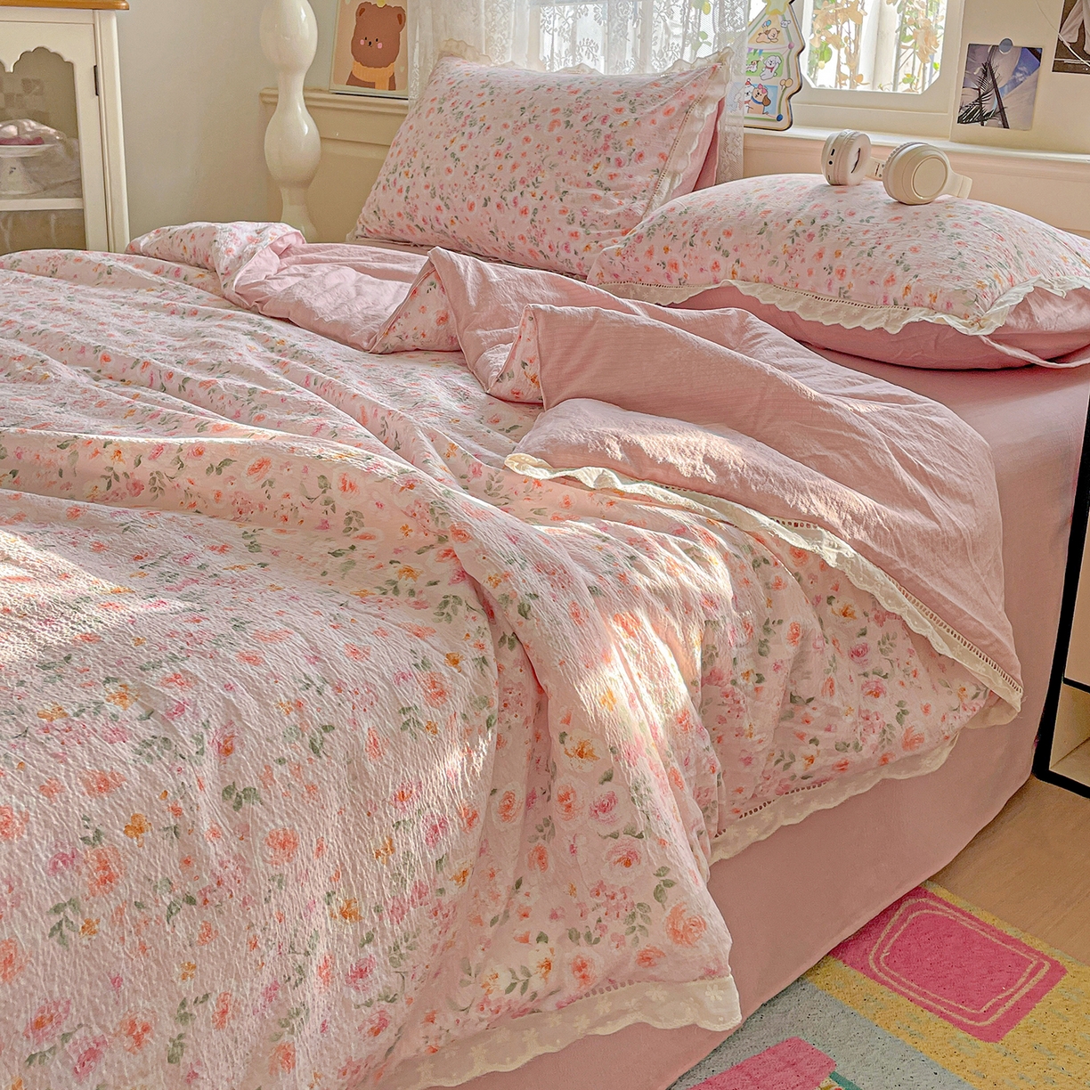 91家纺网 家纺一手货源 找家纺 暖芯优选 2025新款皱皱双层纱全棉花边夏被夏凉被空调被三件套 粉妆