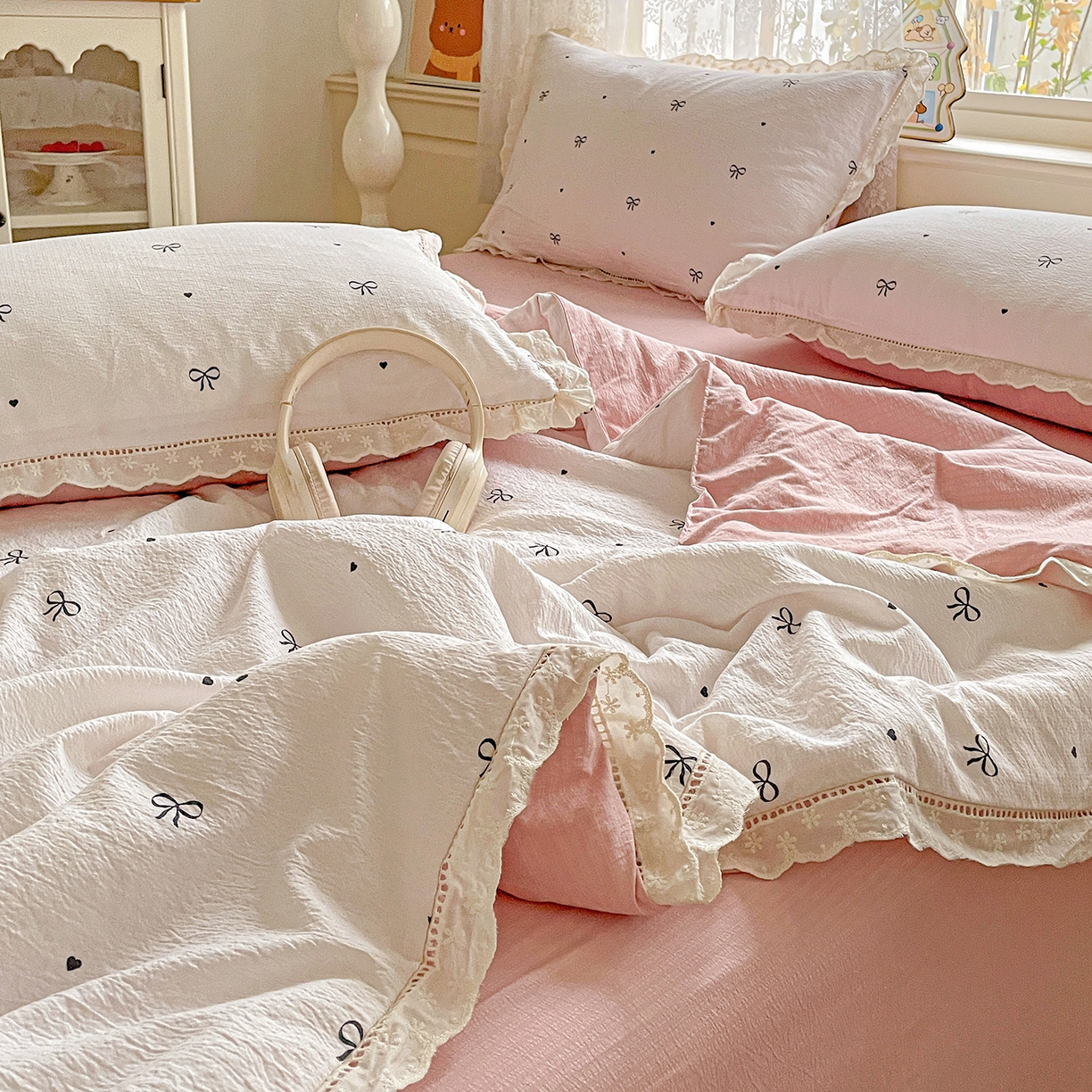 91家纺网 家纺一手货源 找家纺 暖芯优选 2025新款皱皱双层纱全棉花边夏被夏凉被空调被三件套 蝴蝶结