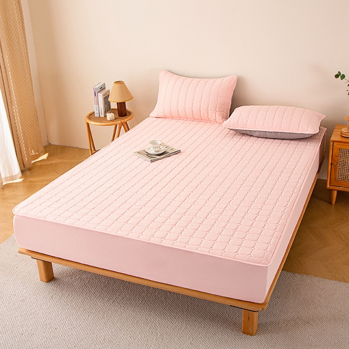 91家纺网 家纺一手货源 找家纺 锦眠 2025新款亲肤面包格夹棉床笠 粉色