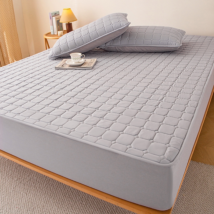 91家纺网 家纺一手货源 找家纺 锦眠 2025新款亲肤面包格夹棉床笠 灰色