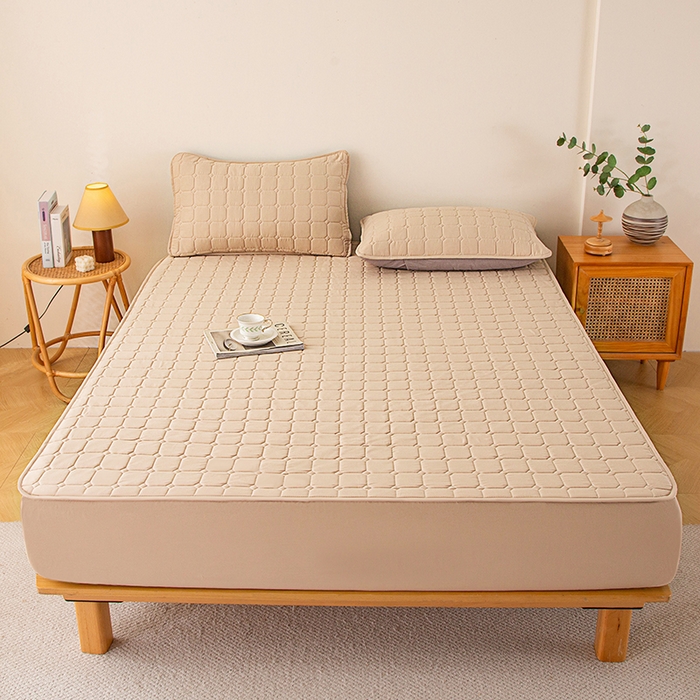 91家纺网 家纺一手货源 找家纺 锦眠 2025新款亲肤面包格夹棉床笠 卡其