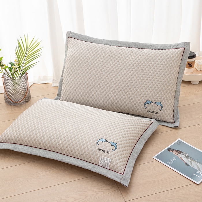 91家纺网 家纺一手货源 找家纺 织布人 2025新款夏季冰丝凉感冰豆豆枕套单品枕套枕套单件 海豚-驼色