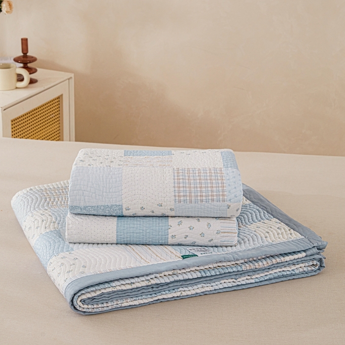 91家纺网 家纺一手货源 找家纺 莎果 2025春夏莫代尔印花高温砂洗床盖三件套四件套 梦境