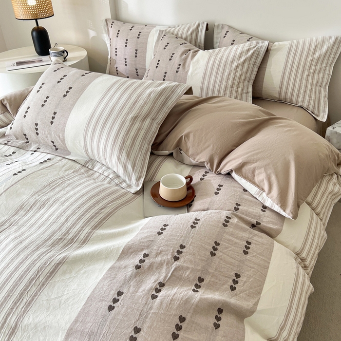 91家纺网 家纺一手货源 找家纺 小懒猪2025色织水洗棉提花四件套 爱心条咖