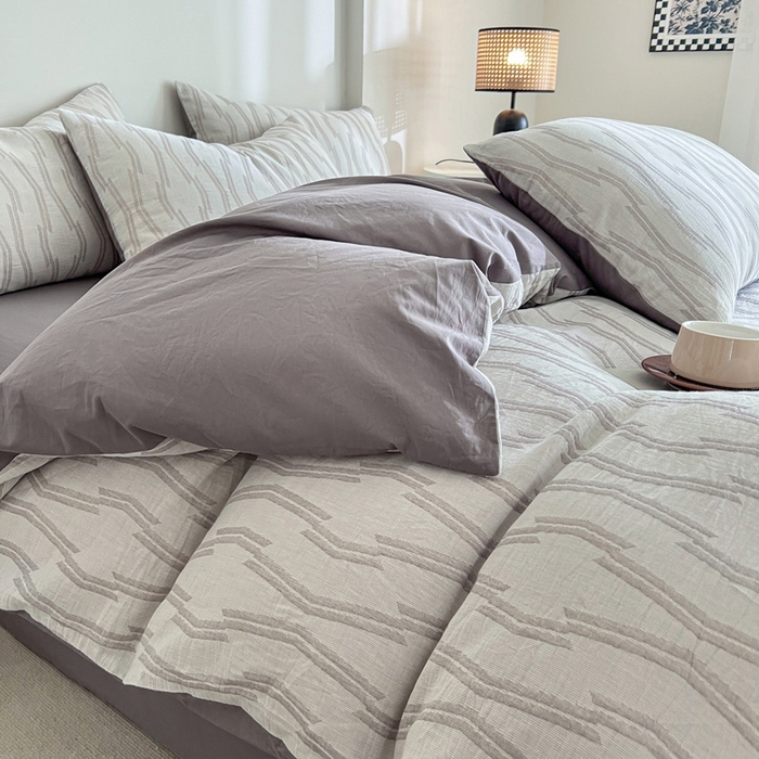 91家纺网 家纺一手货源 找家纺 小懒猪2025色织水洗双层纱提花四件套 亚瑟