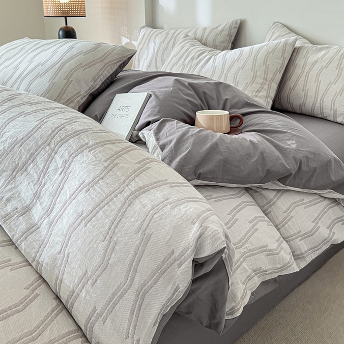 91家纺网 家纺一手货源 找家纺 小懒猪2025色织水洗双层纱提花四件套 亚瑟