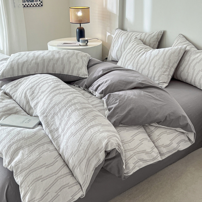 91家纺网 家纺一手货源 找家纺 小懒猪2025色织水洗双层纱提花四件套 亚瑟