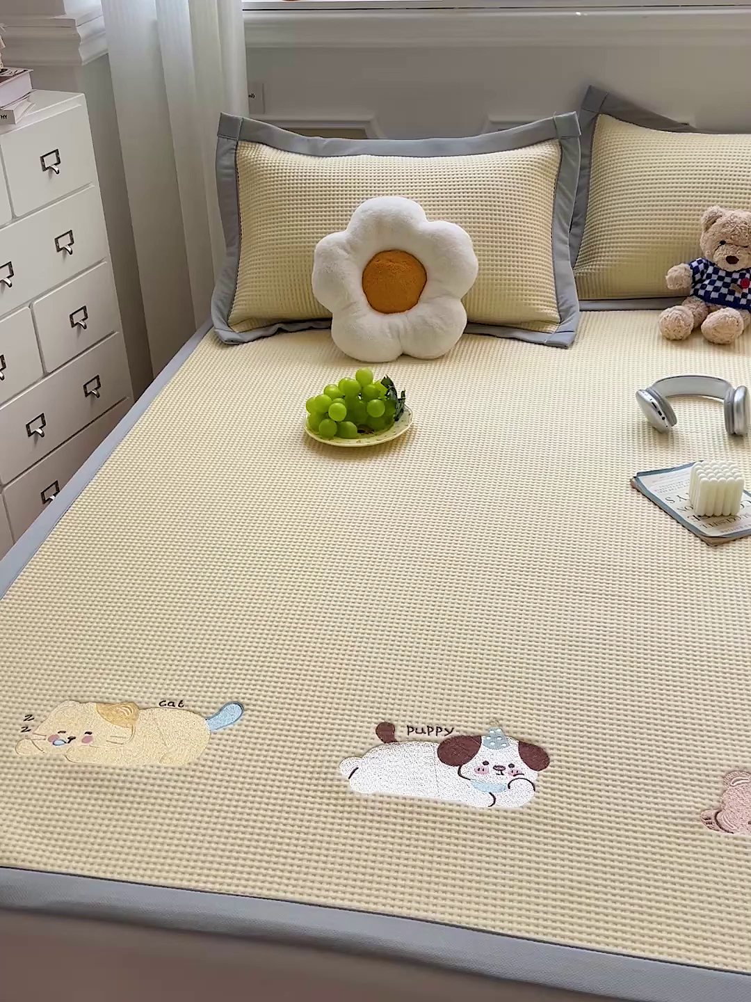 91家纺网 家纺一手货源 找家纺 （总）慕尚家纺 2025新款冰豆豆带有乙纶刺绣凉席席子床席款