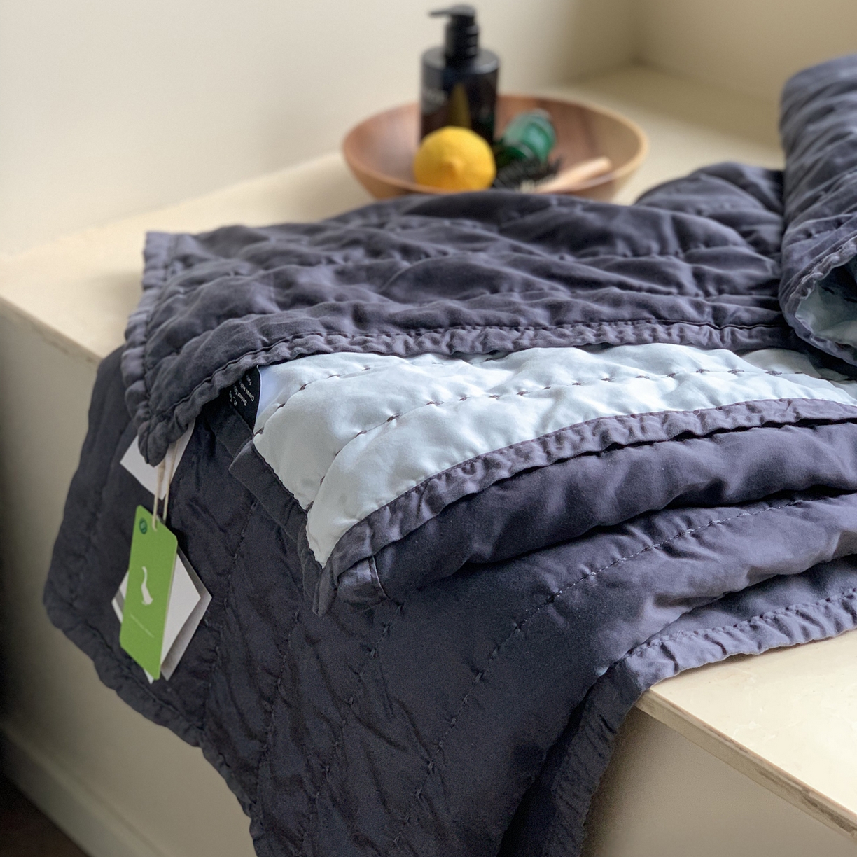 91家纺网 家纺一手货源 找家纺 汇庭 2025新款莱赛尔懒人被系列 汇深蓝