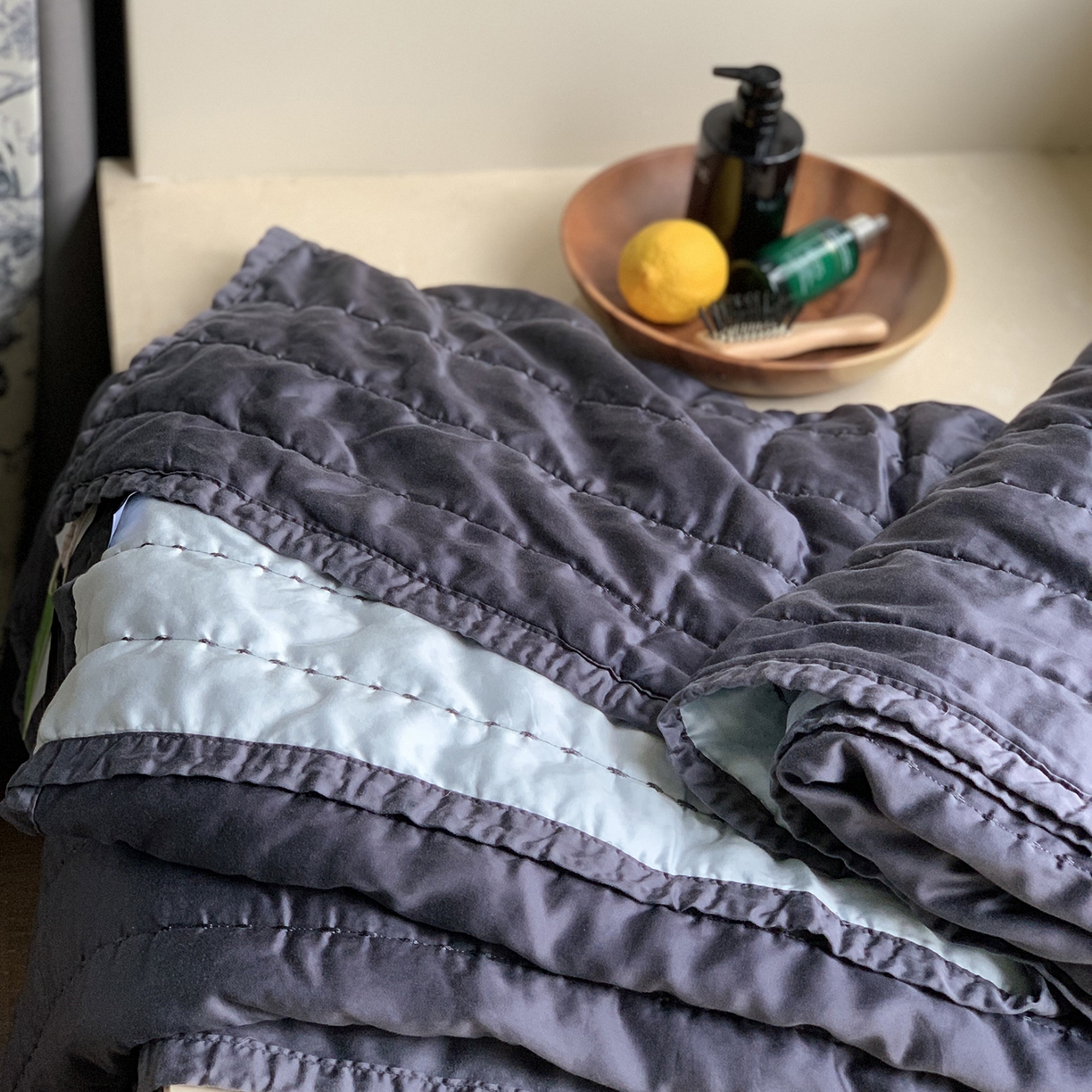 91家纺网 家纺一手货源 找家纺 汇庭 2025新款莱赛尔懒人被系列 汇深蓝