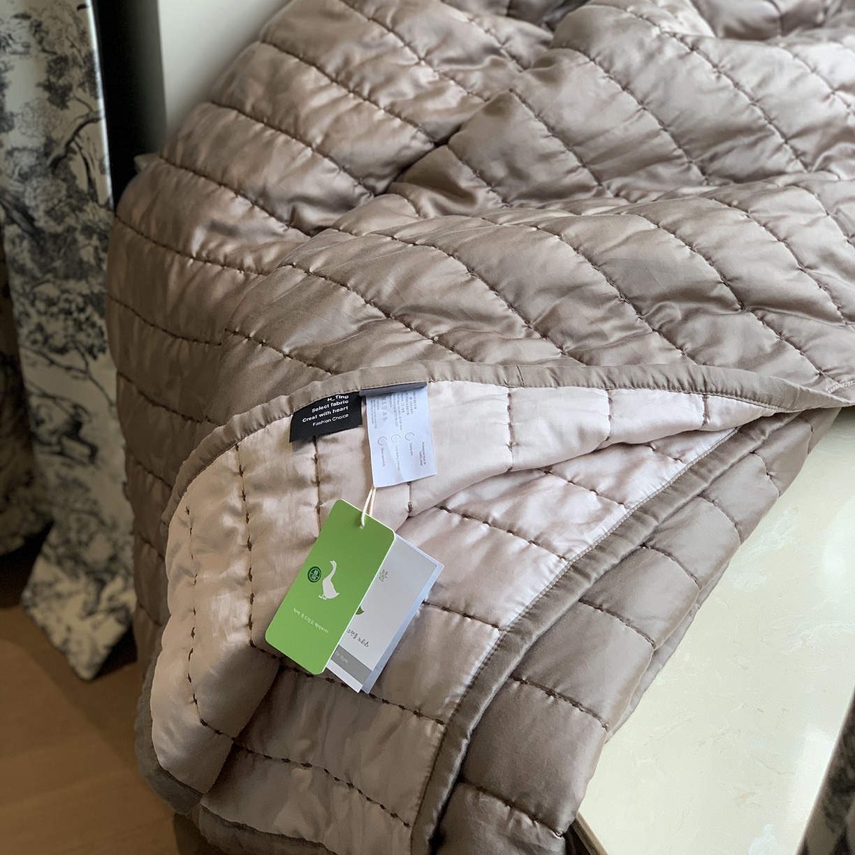 91家纺网 家纺一手货源 找家纺 汇庭 2025新款莱赛尔懒人被系列 卡竹亭