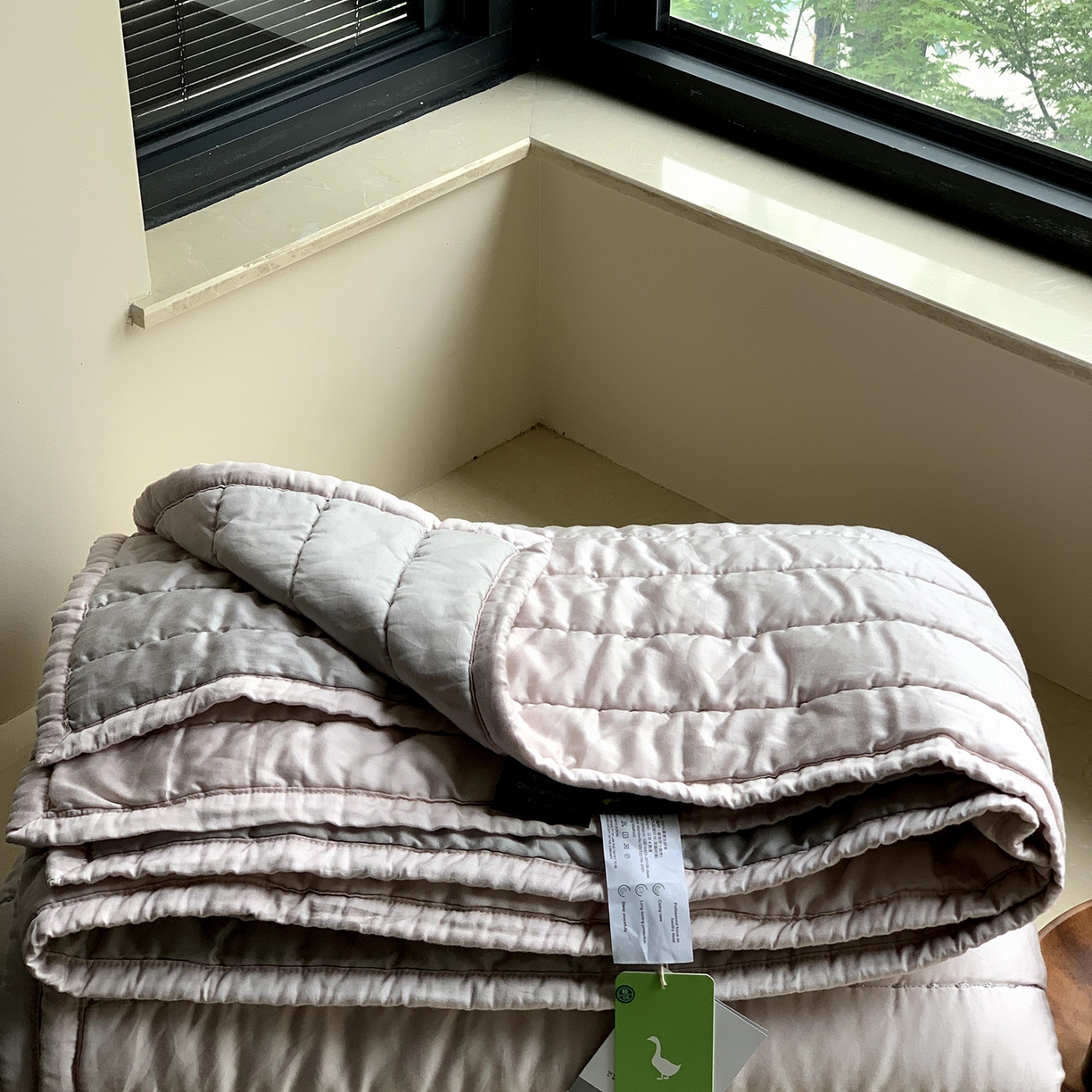 91家纺网 家纺一手货源 找家纺 汇庭 2025新款莱赛尔懒人被系列 邂逅粉