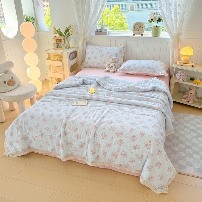 91家纺网 家纺一手货源 找家纺 丽美人家纺 2025新款韩版花边皱皱纱夏被四件套 铃兰