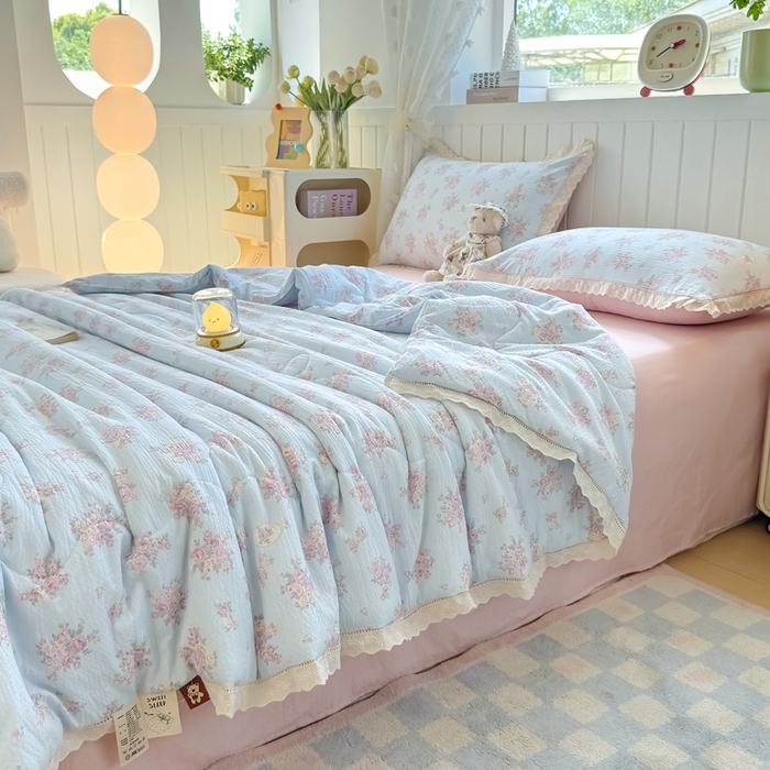 91家纺网 家纺一手货源 找家纺 丽美人家纺 2025新款韩版花边皱皱纱夏被四件套 铃兰