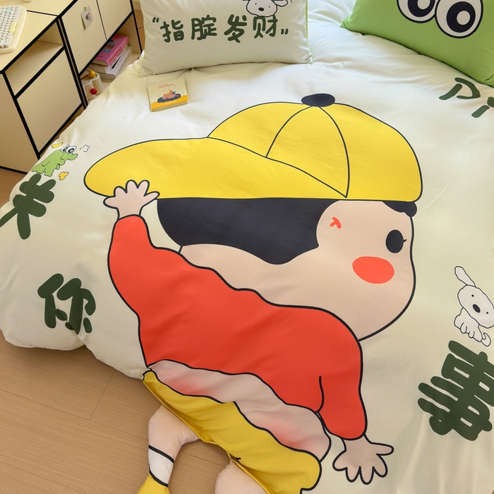 91家纺网 家纺一手货源 找家纺 一霖家纺 2025新款高克重云朵棉大版数码带脚丫四件套 大版-调皮的小新