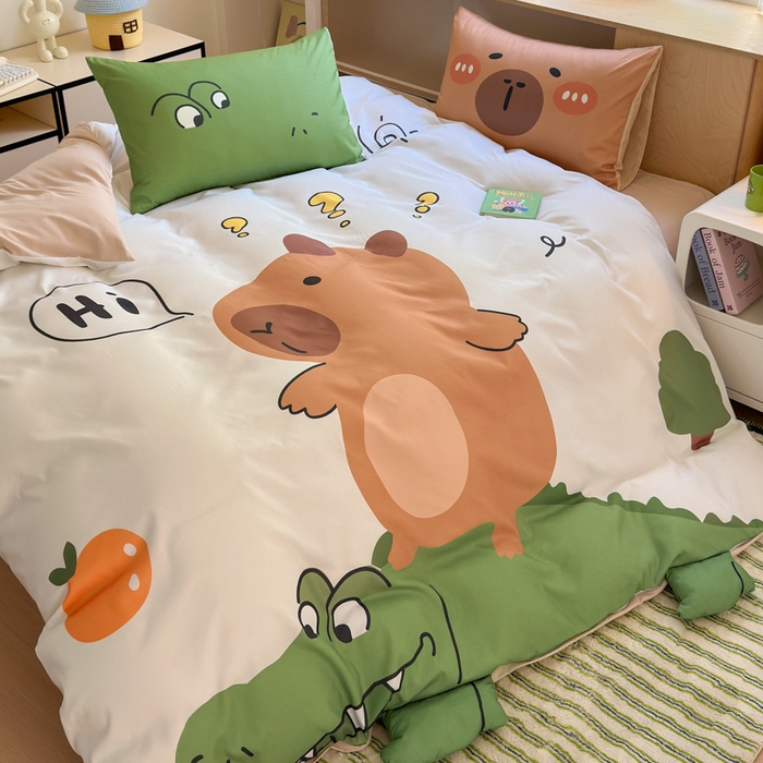 91家纺网 家纺一手货源 找家纺 一霖家纺 2025新款高克重云朵棉大版数码带脚丫四件套 大版-鳄鱼和巴拉