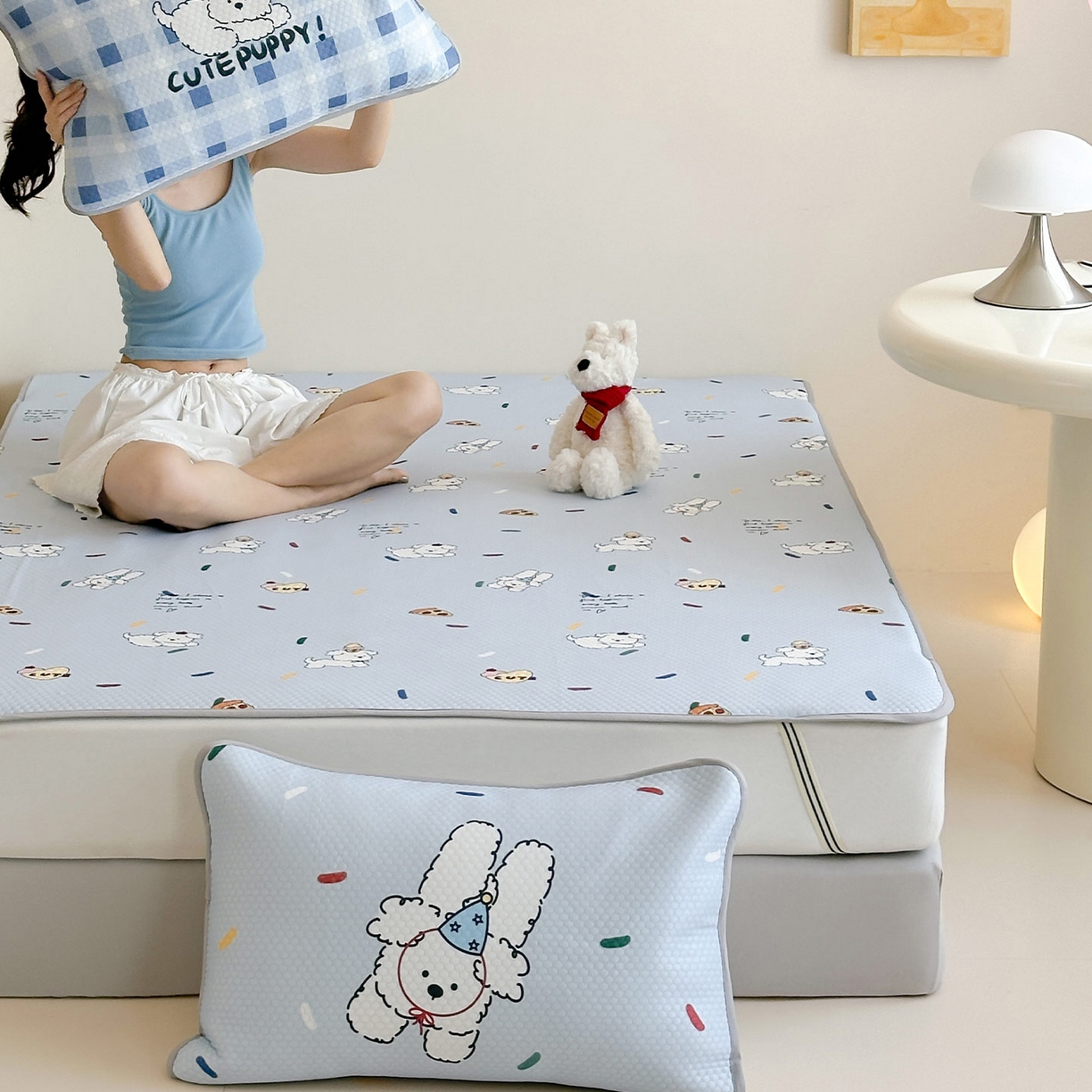 91家纺网 家纺一手货源 找家纺 RYB红黄兰 2025新款ins设计师原创A类数码大版卡通印花冰豆豆席凉席席子 糖果小白