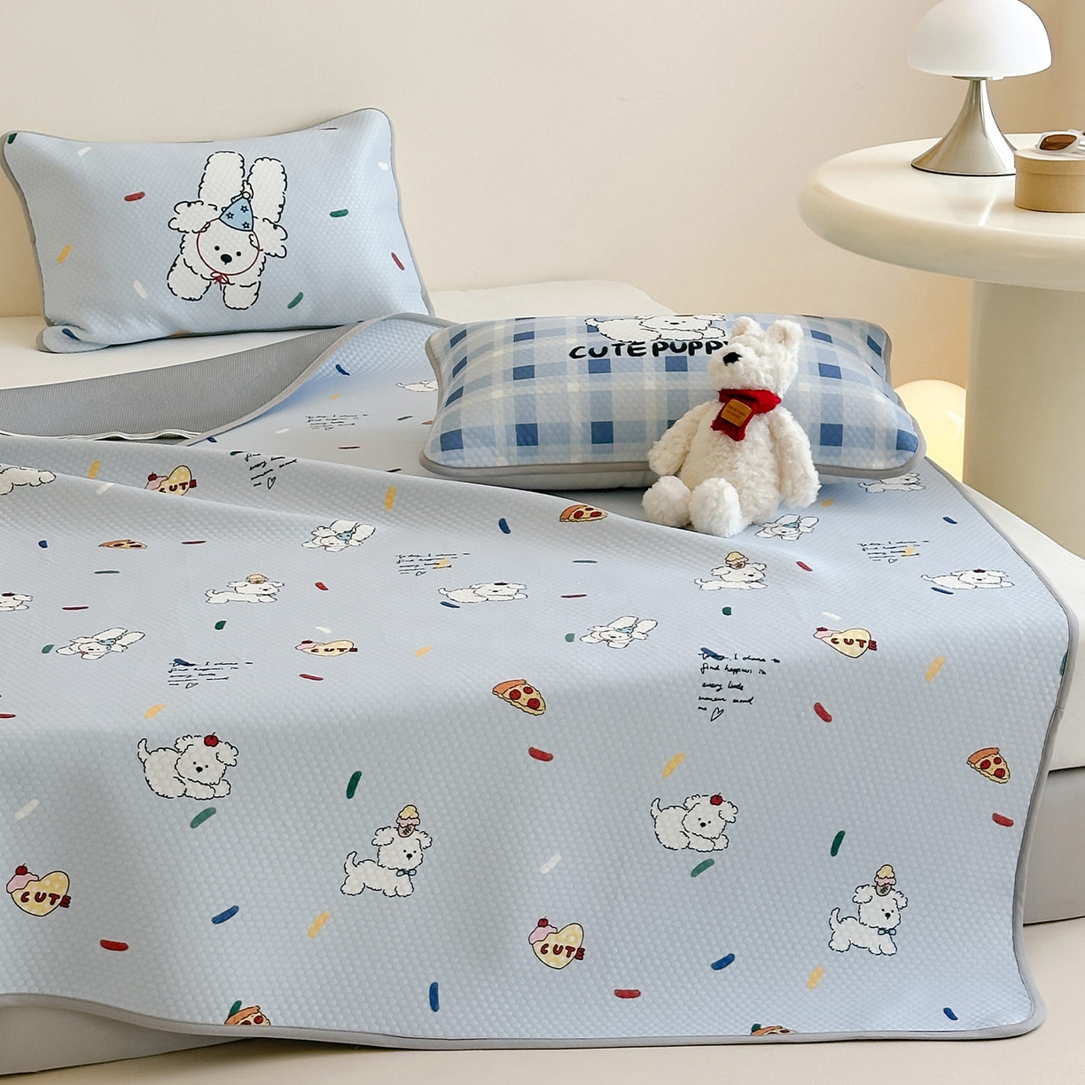 91家纺网 家纺一手货源 找家纺 RYB红黄兰 2025新款ins设计师原创A类数码大版卡通印花冰豆豆席凉席席子 糖果小白