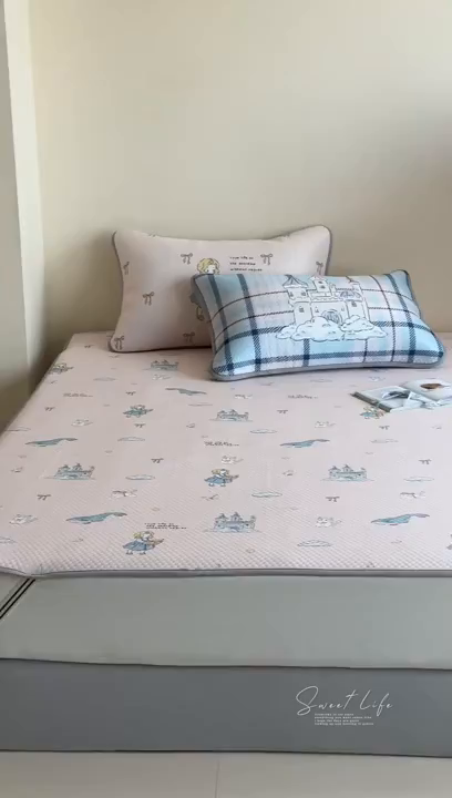 91家纺网 家纺一手货源 找家纺 RYB红黄兰 2025新款ins设计师原创A类数码大版卡通印花冰豆豆席凉席席子 城堡公主