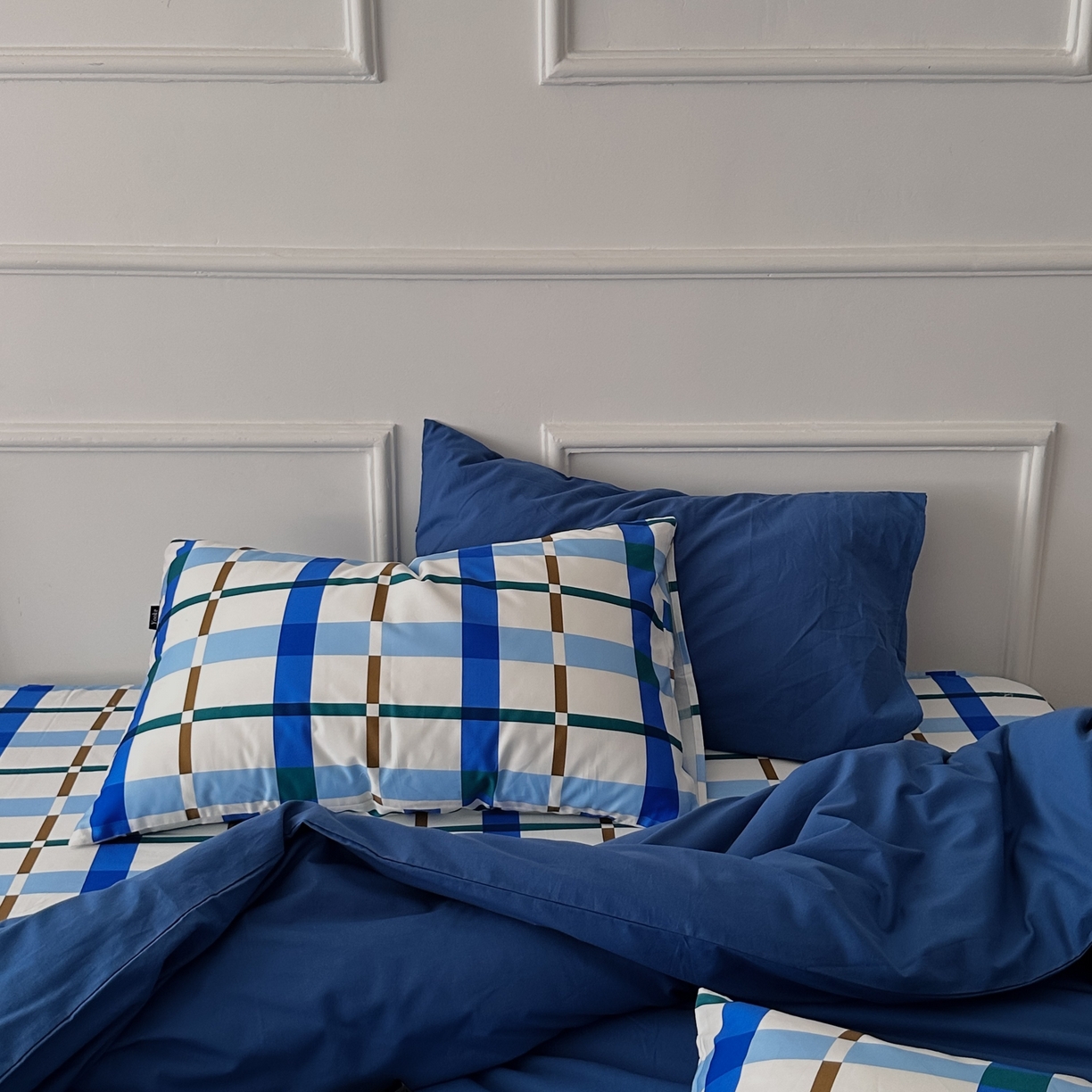 91家纺网 家纺一手货源 找家纺 柚可家居 2025新款40支色织水洗棉四件套-尼维格调 尼维格调（枕套越蓝+格子）