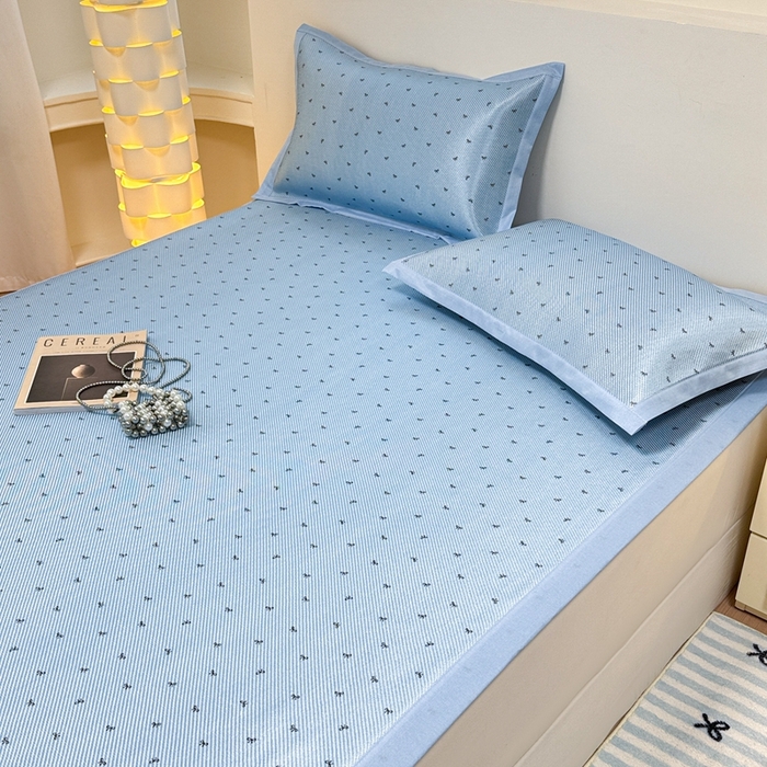 91家纺网 家纺一手货源 找家纺 慕尚家纺 2025新款数码印花床席床笠款冰藤席 蝴蝶蓝