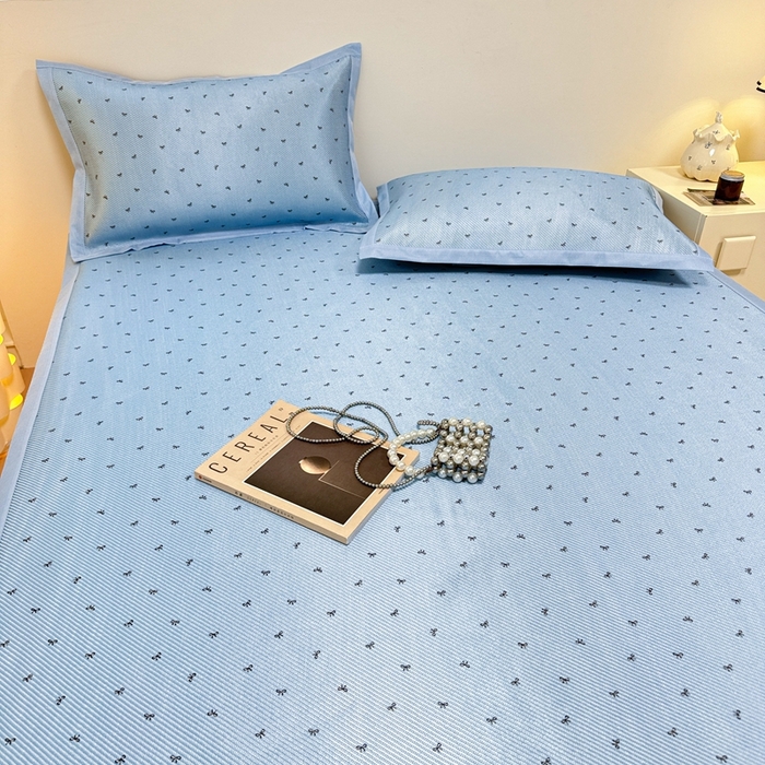 91家纺网 家纺一手货源 找家纺 慕尚家纺 2025新款数码印花床席床笠款冰藤席 蝴蝶蓝