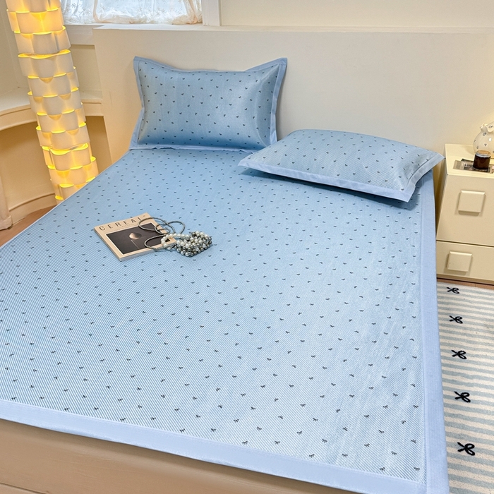 91家纺网 家纺一手货源 找家纺 慕尚家纺 2025新款数码印花床席床笠款冰藤席 蝴蝶蓝